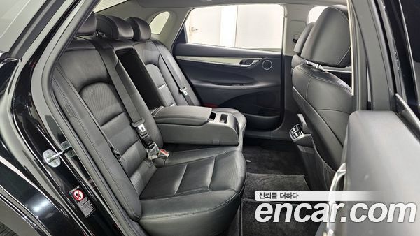 Hyundai Grandeur 2022, фото 12
