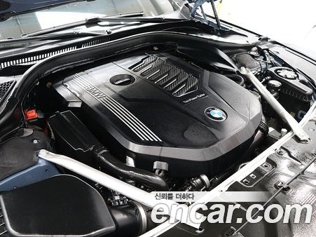 BMW 8 Series 2021, фото 6