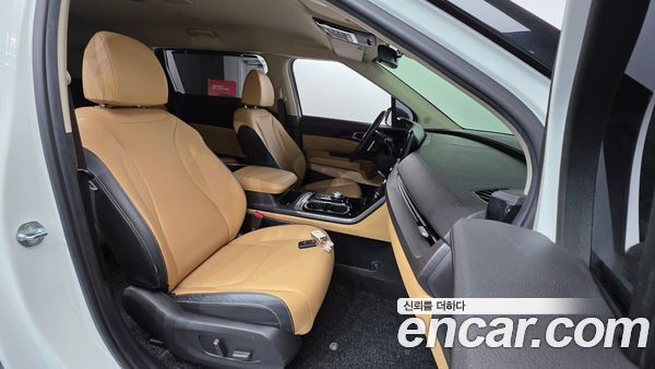 Kia Carnival 2021, фото 10