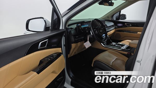 Kia Carnival 2021, фото 11