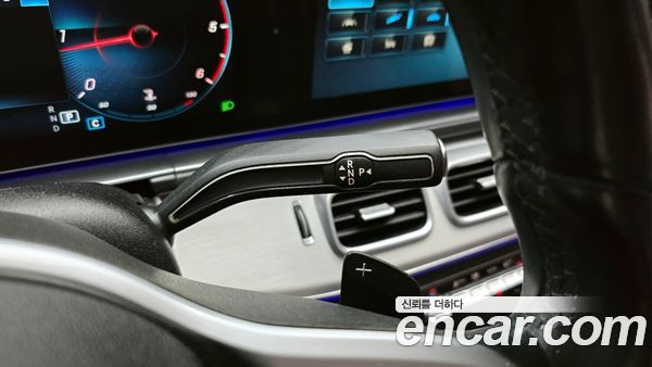 Mercedes-Benz GLE 2020, фото 9