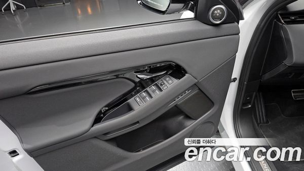 Land Rover Range Rover Evoque 2024, фото 18
