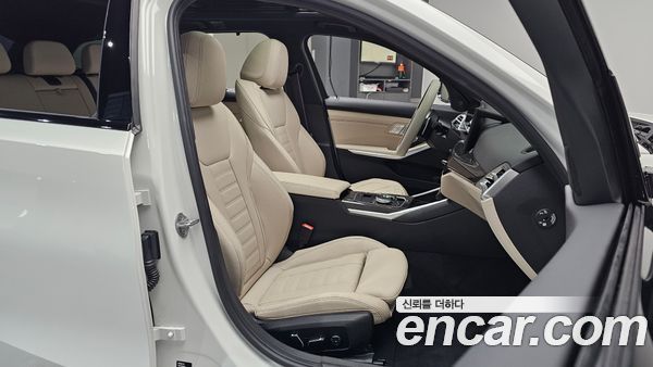 BMW 3 Series 2025, фото 9