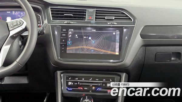 Volkswagen Tiguan 2024, фото 14