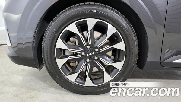 Kia Carnival 2023, фото 5
