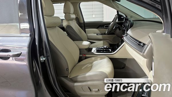 Kia Carnival 2023, фото 10