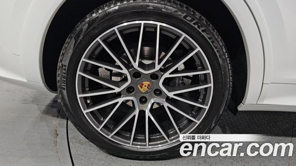 Porsche Cayenne 2021, фото 5