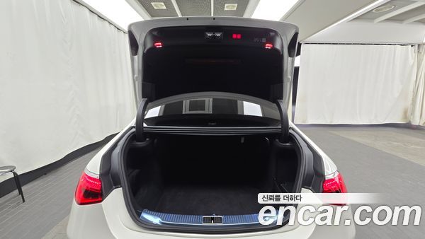 Mercedes-Benz S-Class 2022, фото 20