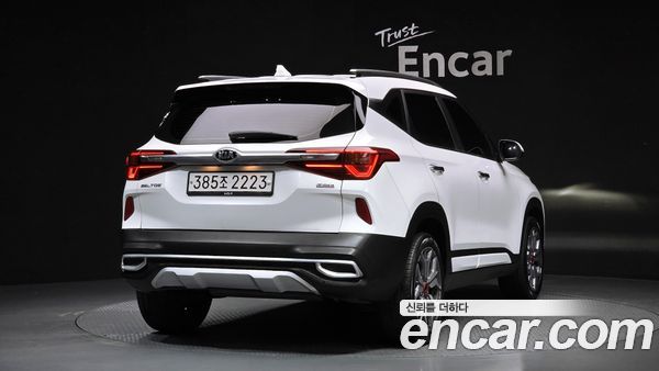 Kia Seltos 2022, фото 2