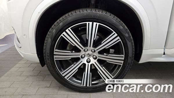 Volvo XC90 2022, фото 5