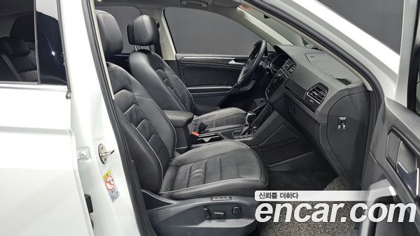 Volkswagen Tiguan 2021, фото 11