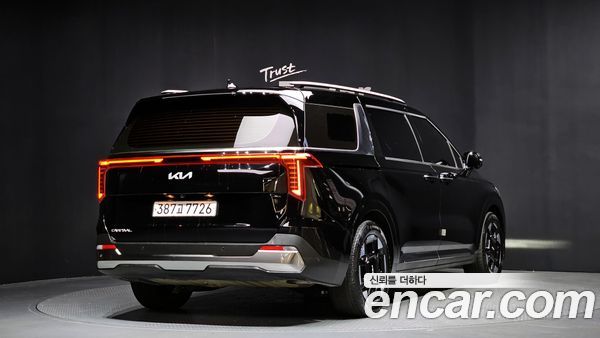 Kia Carnival 2024, фото 2