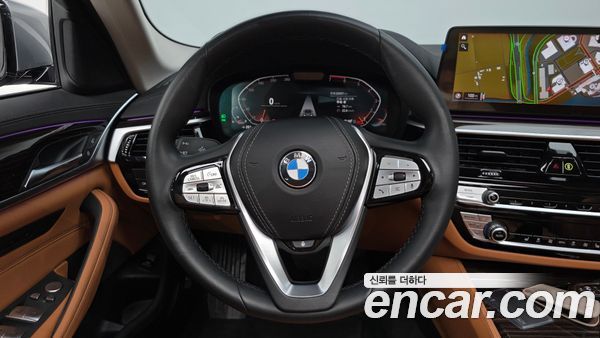 BMW 5 Series 2023, фото 13