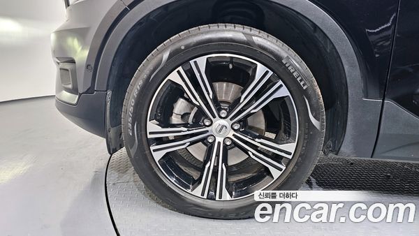 Volvo XC40 2021, фото 5