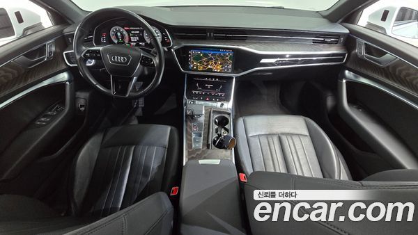 Audi A6 2021, фото 7