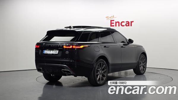 Land Rover Range Rover Velar 2023, фото 2