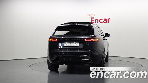 Land Rover Range Rover Velar 2023, фото 4