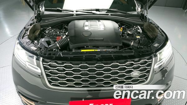 Land Rover Range Rover Velar 2023, фото 6