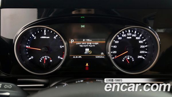 Kia Carnival 2023, фото 8