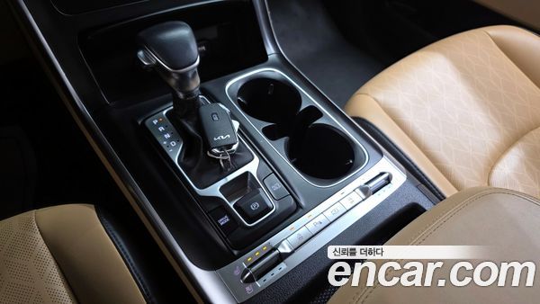 Kia Carnival 2023, фото 9