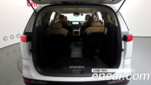 Kia Carnival 2023, фото 20