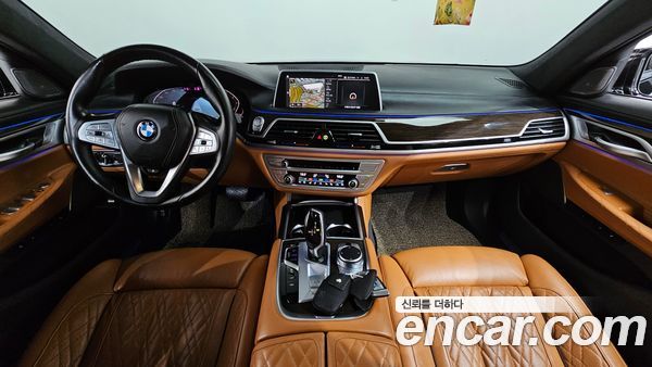 BMW 7 Series 2021, фото 7