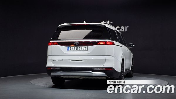 Kia Carnival 2021, фото 4