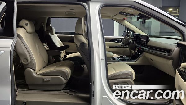 Kia Carnival 2021, фото 10