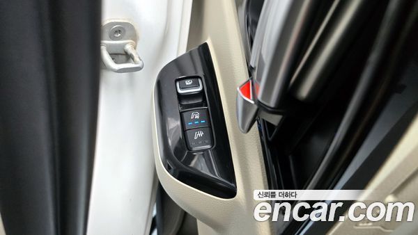 Kia Carnival 2021, фото 17
