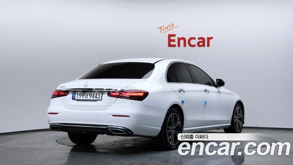 Mercedes-Benz E-Class 2021, фото 2