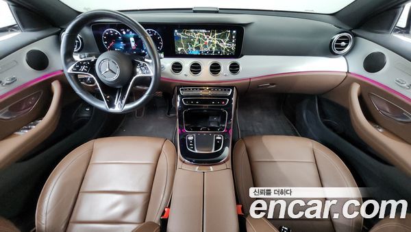 Mercedes-Benz E-Class 2021, фото 7