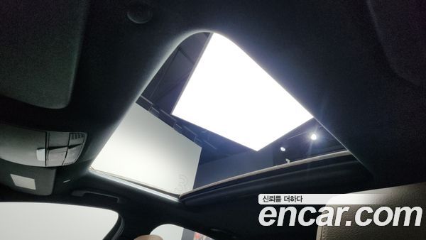 Mercedes-Benz E-Class 2021, фото 18