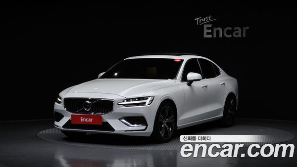 Volvo S60 2021
