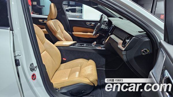 Volvo S60 2021, фото 10