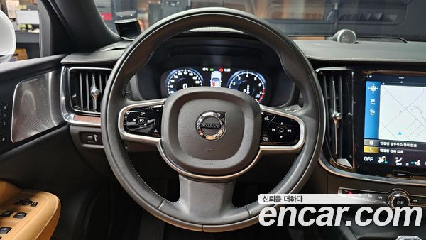 Volvo S60 2021, фото 13