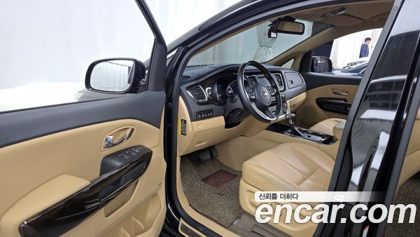 Kia Carnival 2020, фото 10