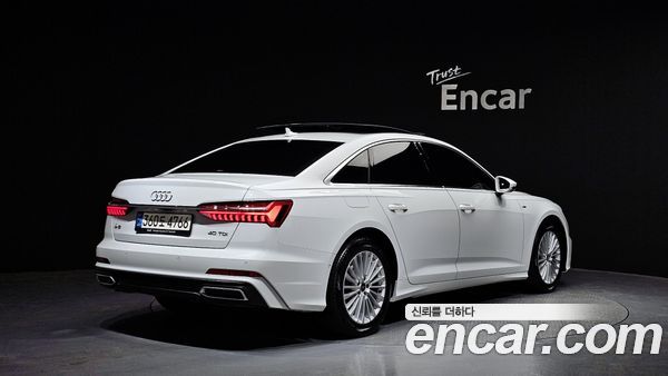 Audi A6 2021, фото 2