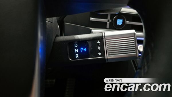 Hyundai Santa Fe 2024, фото 9