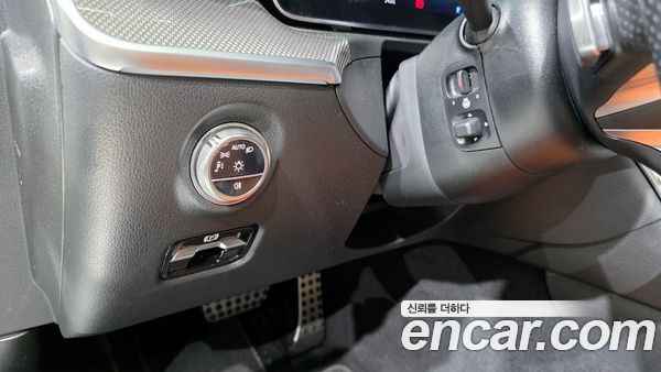 Mercedes-Benz C-Class 2022, фото 14