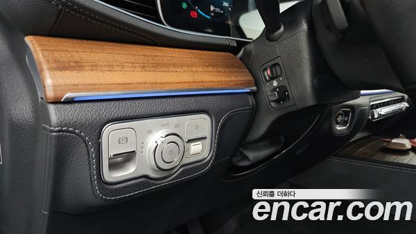 Mercedes-Benz GLE 2021, фото 14