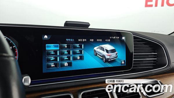 Mercedes-Benz GLE 2021, фото 18