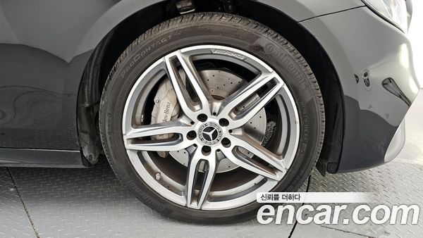 Mercedes-Benz E-Class 2020, фото 5