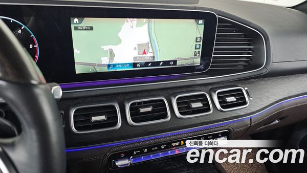 Mercedes-Benz GLS 2023, фото 16