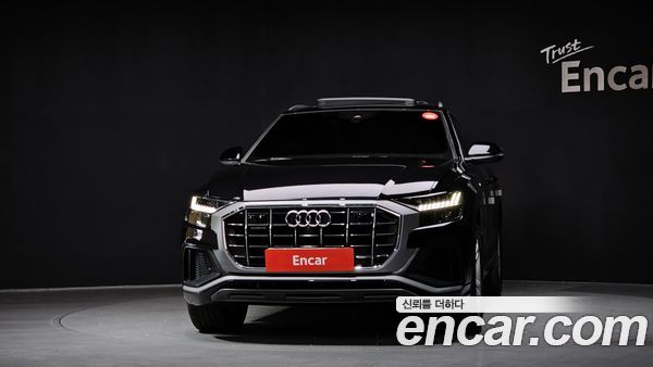 Audi Q8 2020, фото 3
