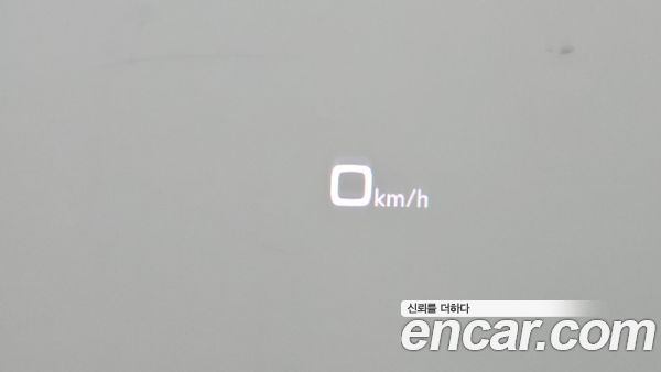 Audi Q8 2020, фото 17