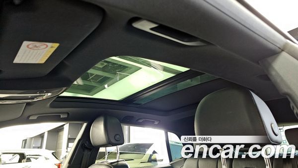 Audi Q8 2020, фото 18