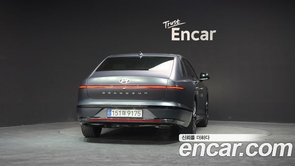 Hyundai Grandeur 2023, фото 3