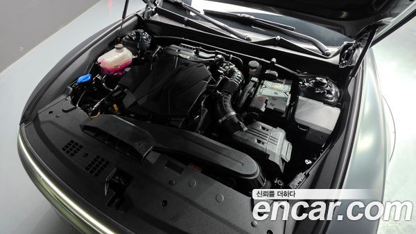 Hyundai Grandeur 2023, фото 5