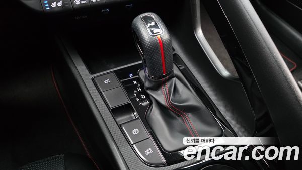 Hyundai Elantra 2021, фото 9