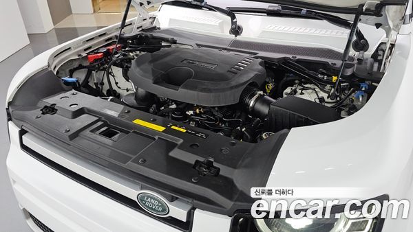 Land Rover Defender 2022, фото 6